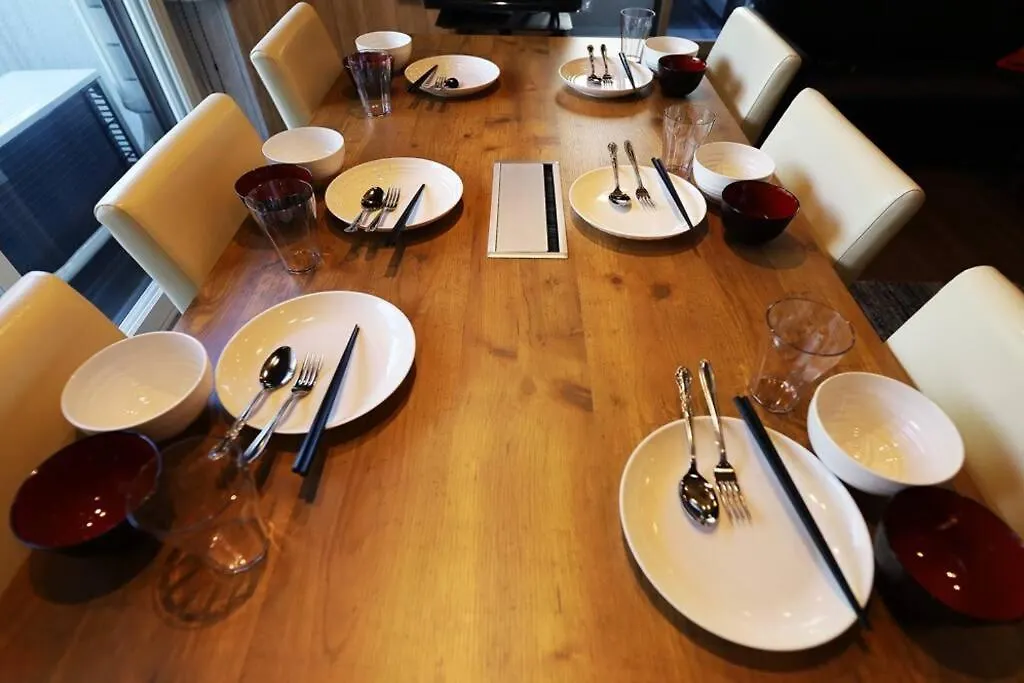 Molinhotels201 -Sapporo Onsen Story- 1L2Room S-Bed8 8Persons 0*, Sapporo